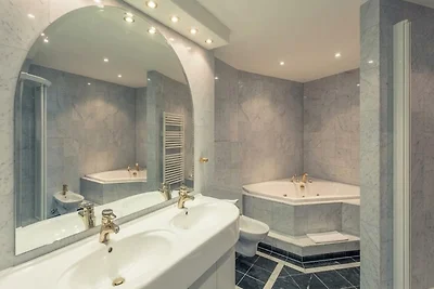 Hotel Schloss Neustadt Glewe presso la Suite ...