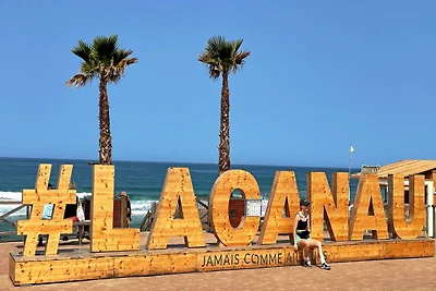 Marineblaue Residenz mit zwei Zimmern