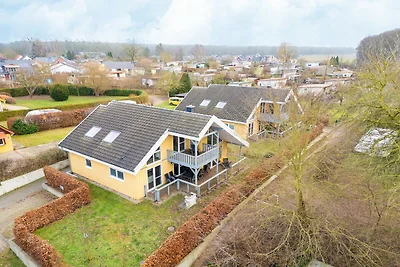 Grosses Ferienhaus in Mirow