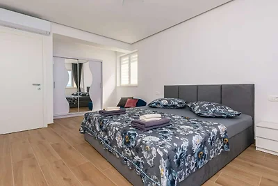 Apartments Hope (Dugi Rat)