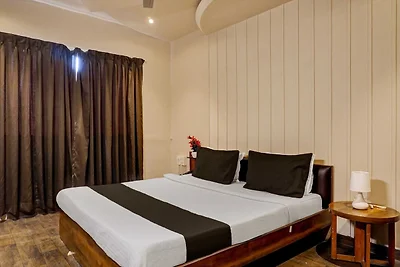 Collezione O Viman Nagar Downtown