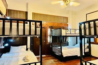 Bed in een gemengde| Budgetvriendel...