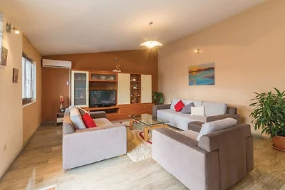 Mediterranean Stylish Villa with Pool in Kast...