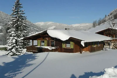 Hütte in Zöblen mit Schwimmbecken