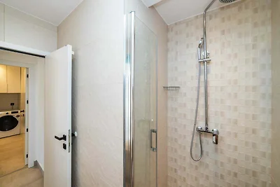 Apartments Ema - Studio Apartment with Sea...