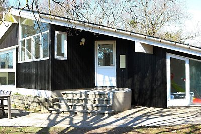 Gemütliches Ferienhaus in Hadsund mit Sauna