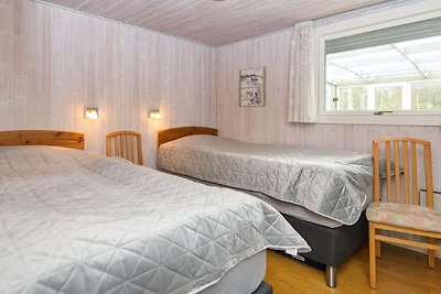 Ritiro isolato sul fiordo -- By Traum...