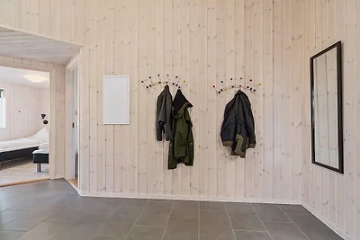 Maison de vacances pour 24 a Hasselberg