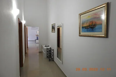 Expansive Ciovo Apartment with Sea-Views, Bal...