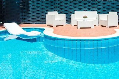 Ferienhaus in Palermo mit Schwimmbecken