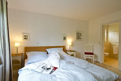 Ferienhaus in Nebel mit Schwimmbecken