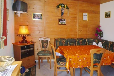 Wohnung in Fügen mit einem Balkon