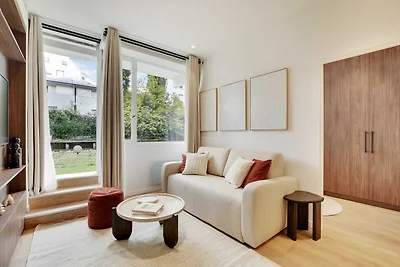 Neu renovierte Wohnung im Herzen des 18.