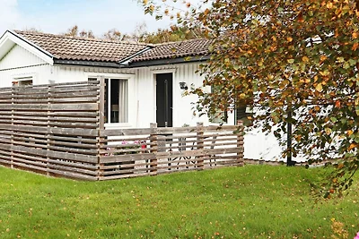 6 Personen Ferienhaus in LAHOLM-By Traum