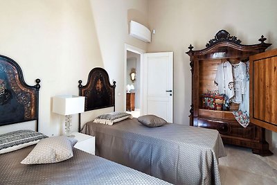 Ruhiges Ferienhaus in Avola mit privatem Pool