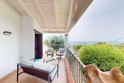 Villa de luxe avec vue sur mer à Campulongu