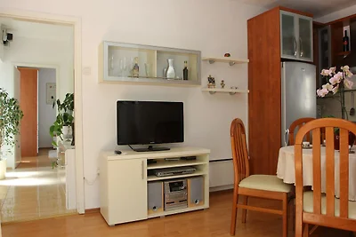 Holiday House Granny Mary - Two Bedroom Holid...