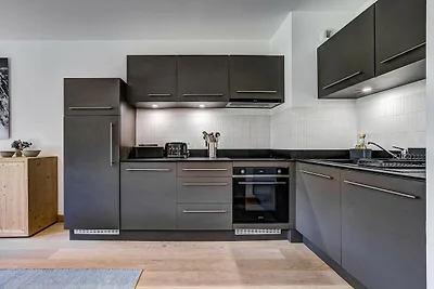 Apartment with Terrace &