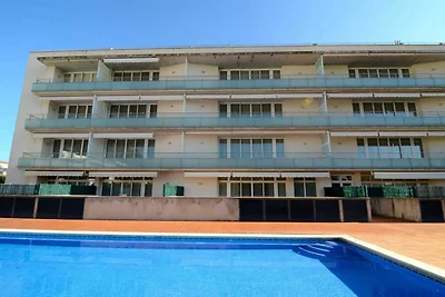 Appartement in Estartit met privégarage