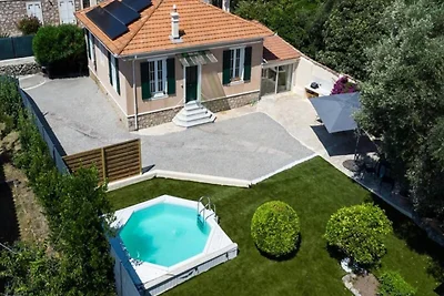 Villa a Le Cannet con piscina riscaldata