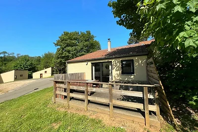 Bungalow bij meer van Vallée de Rabais