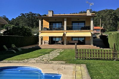 Bel duplex a Cangas, vicino alla spiaggia