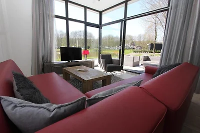 Chalet mit Kamin und Garten