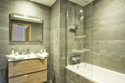 PHOC31 Sehr schöne Wohnung mit großen Volumen...