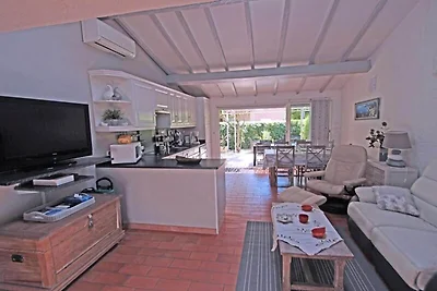 Residenz Les Bleuets D’azur