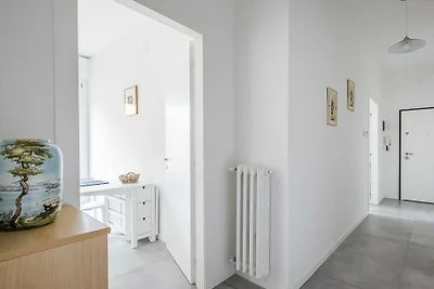 Wohnung in Bologna mit Balkon und Parken