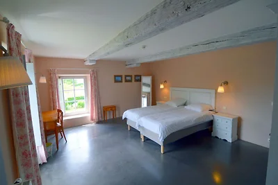 Casale di lusso a Falaën con sauna