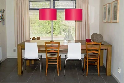 Chalet a Bergumermeer vicino al Porto