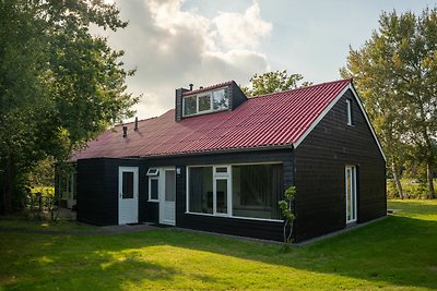 Haus mit Mikrowelle, beim Zuidlaardermeer