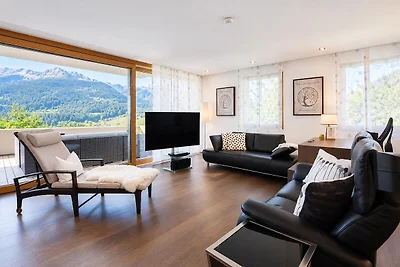 Villa in Tirol mit Pool