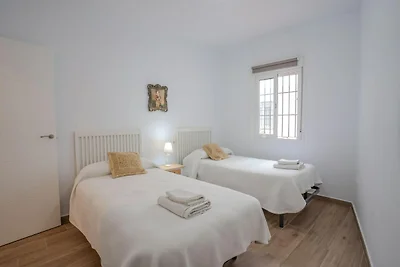 Wohnung in Peñaflor mit charmantem Patio