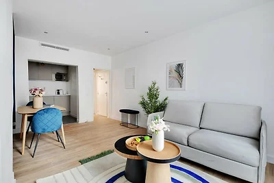 Appartement moderne - 1CH/4P - Sacré-Cœur