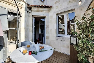 Appartamento a Bordeaux con terrazza