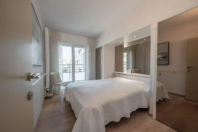 Appartement met zijdelings zeezicht en...