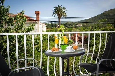 Villa Roza - Studio Apartment with Balcony