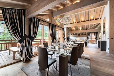 Chalet in Courchevel mit Pool & Skizugang