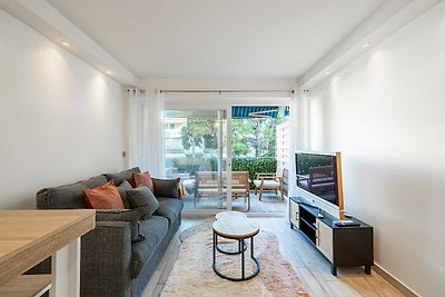 Renoviertes Apartment mit Parkplatz und Terra...