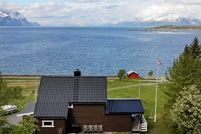 9 Personen Ferienhaus in Lyngseidet