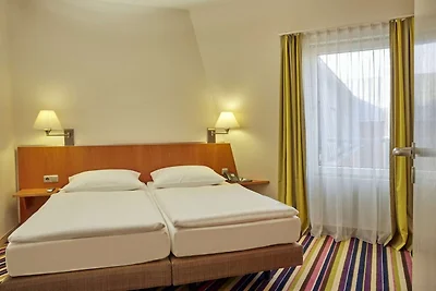 Sunday Hotel Köln Hürth Suiten
