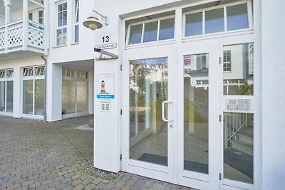 Gemütliche Ferienwohnung mit Balkon in Sellin