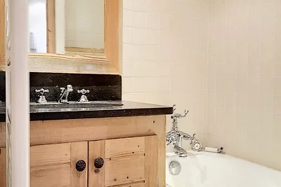 2 hübsche Zimmer direkt an der Piste -...