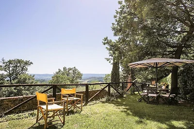 Apartment in Certaldo with swimming pool
