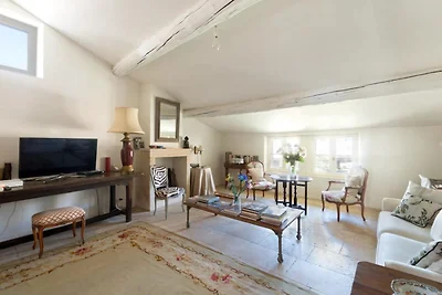 Verwarmd zwembad appartement in Uzès