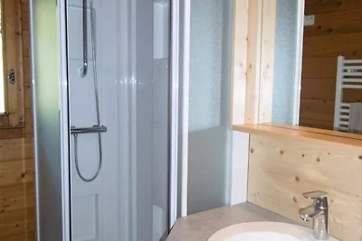 5 camere per 9 persone