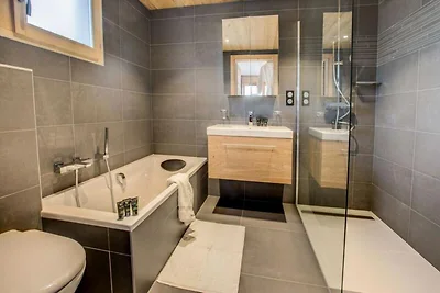 Chalet in Morzine in der Nähe des Super...