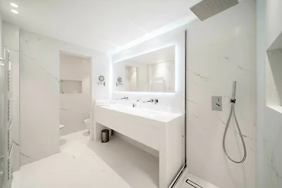 Oasi di charme con terrazza 4 BD/8P - Cannes